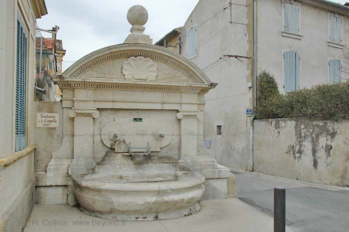  Eyguières photo eyguieres0058b.jpg