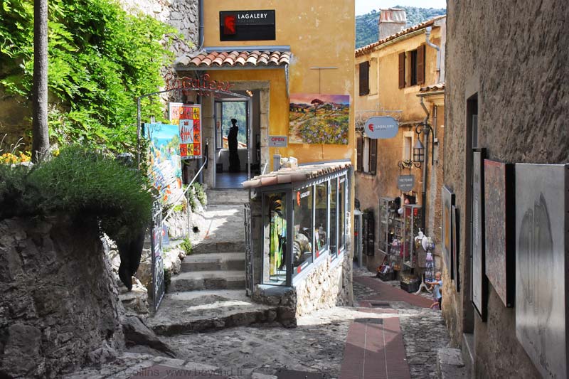  Eze photo eze0070b.jpg