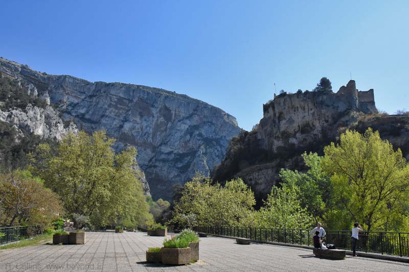  Fontaine-de-Vaucluse photo fontaine-vaucluse0016b.jpg