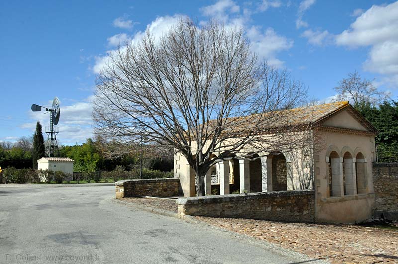  Fontarèches photo fontareches-lavoir0005b.jpg