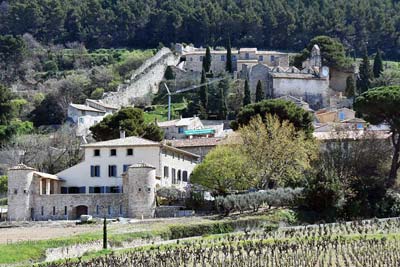 Gigondas village with the Medieval walls