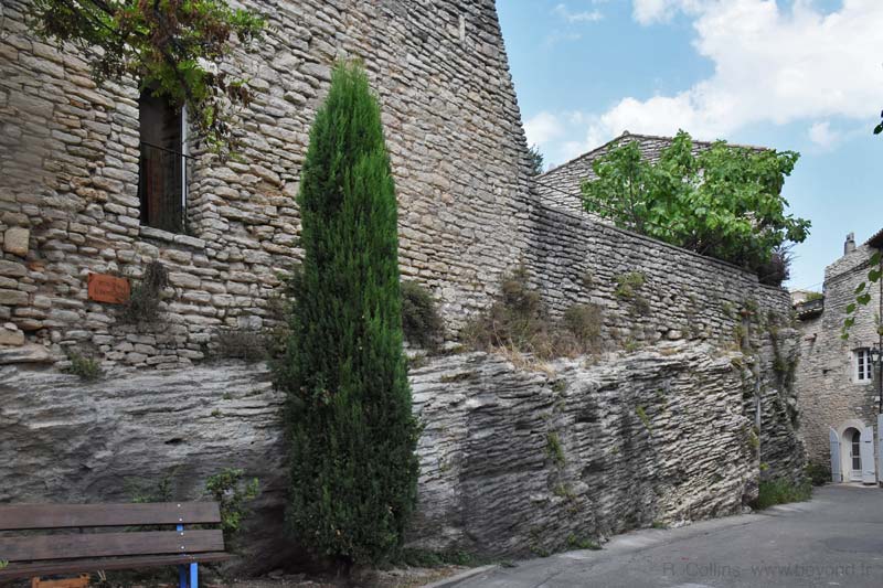  Goult photo goult0056b.jpg