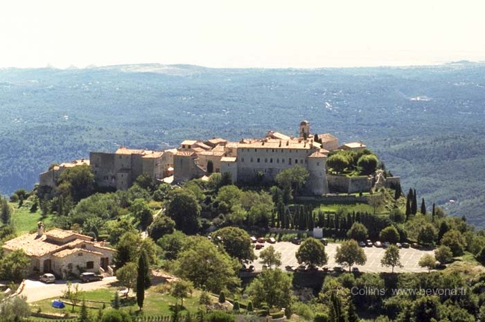  Gourdon photo gourdon040b.jpg