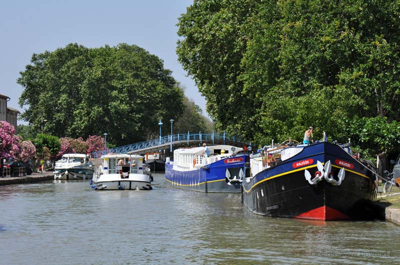  Homps photo homps-canal0007b.jpg