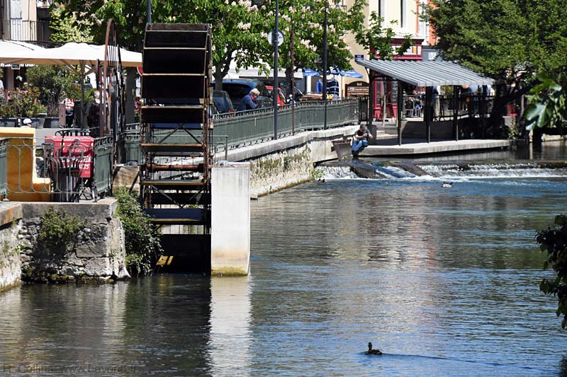  Isle-Sorgue Water Wheels photo isle-sur-sorgue-wheel0112b.jpg