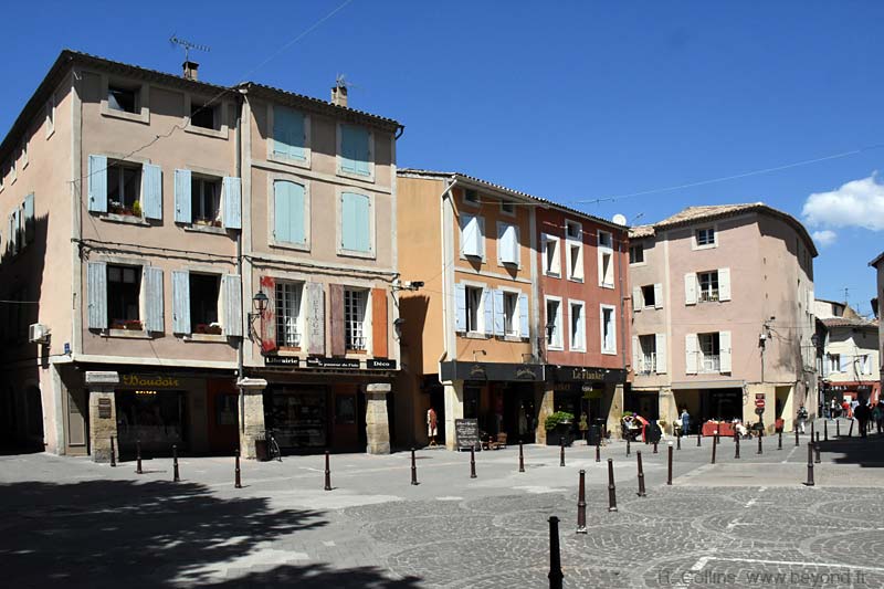  Isle-sur-la-Sorgue photo isle-sur-sorgue0136b.jpg