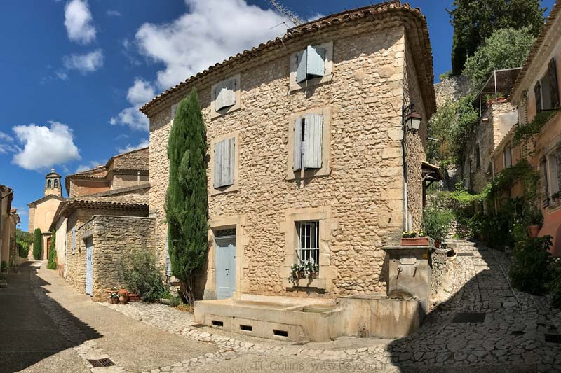  Joucas photo joucas0028b.jpg