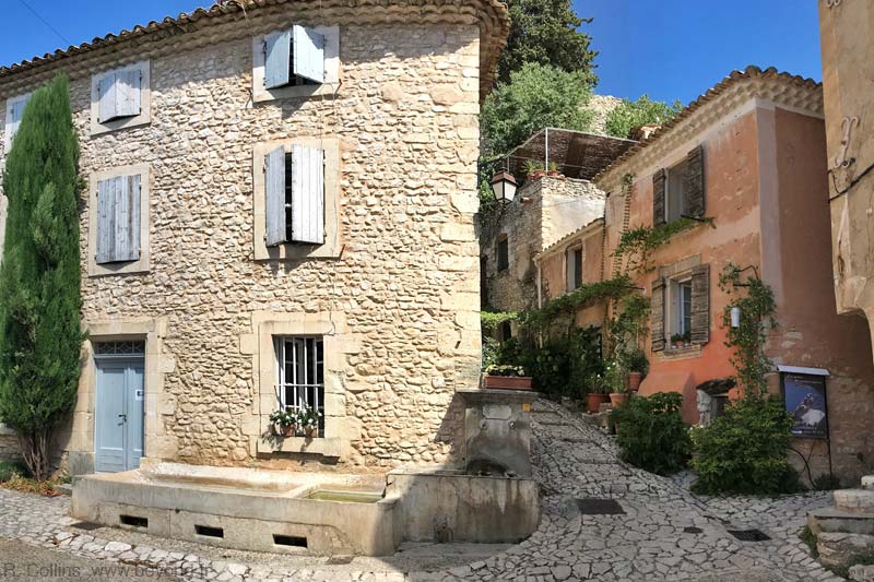  Joucas photo joucas0031b.jpg