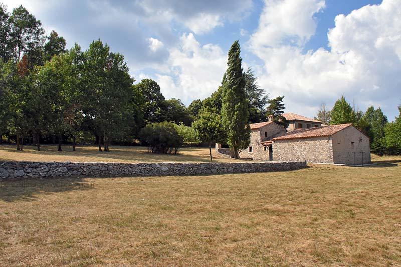  Lagarde-d'Apt photo lagarde-apt0015b.jpg