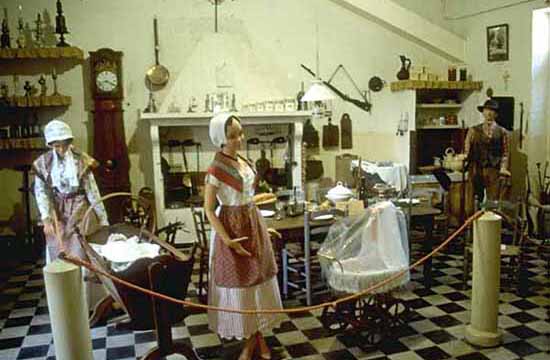  Lambesc photo lambesc09b.jpg