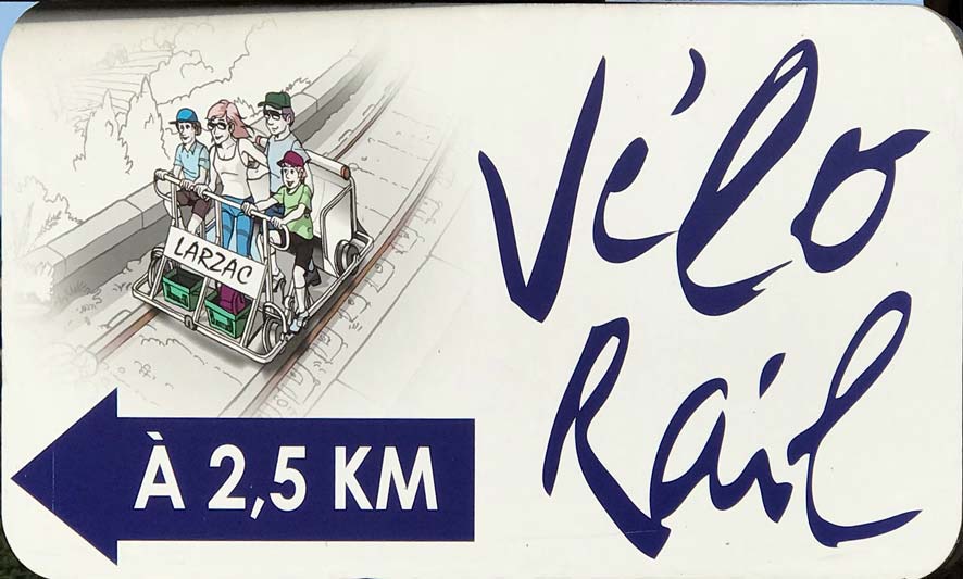  Sainte Eulalie-de-Cernon photo larzac-velo-rail0001b.jpg