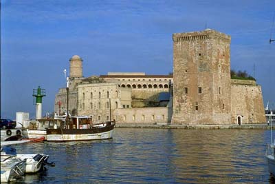 [villphotos]marseille027b400.jpg