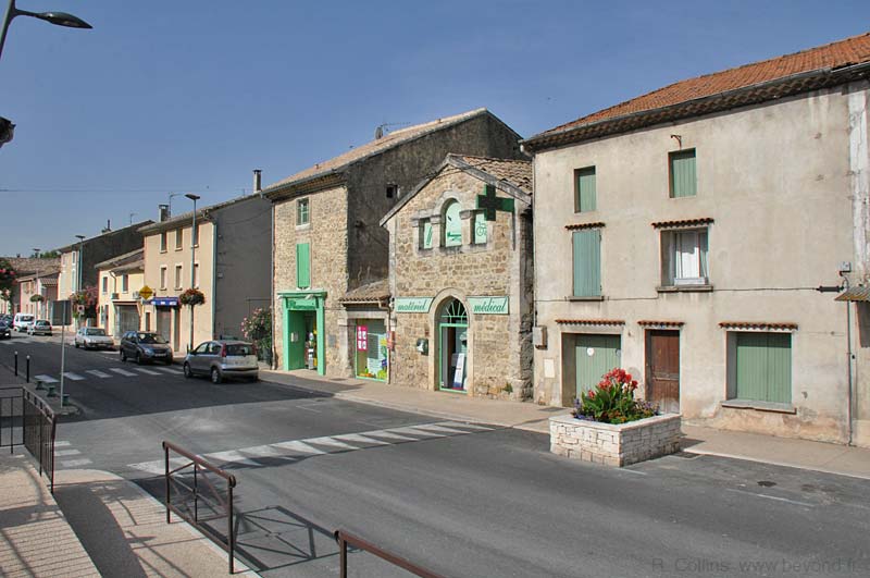  Mondragon photo mondragon0017b.jpg