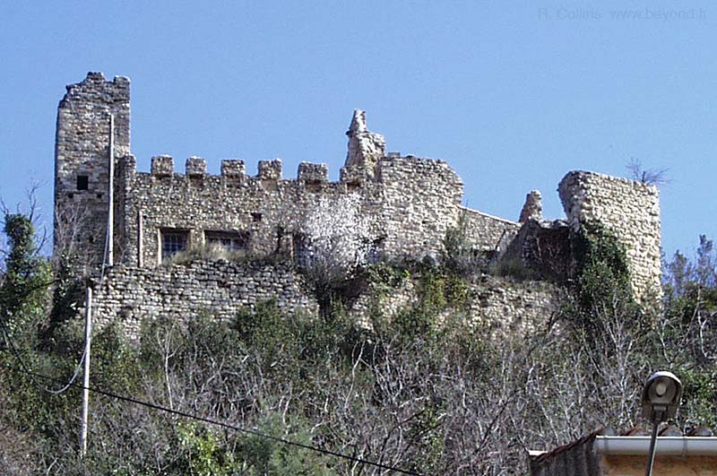  Mondragon photo mondragon004b.jpg