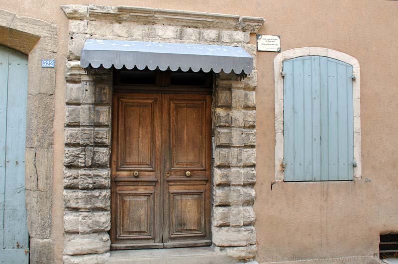  Mondragon photo mondragon0096b.jpg