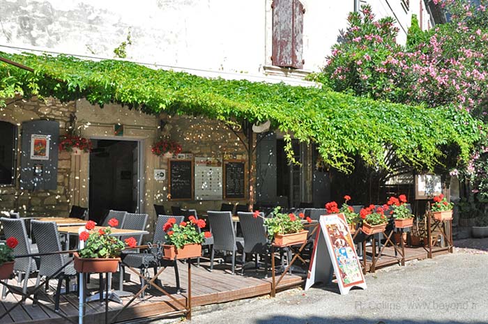  Montclus Gard photo montclus-gard0013b.jpg