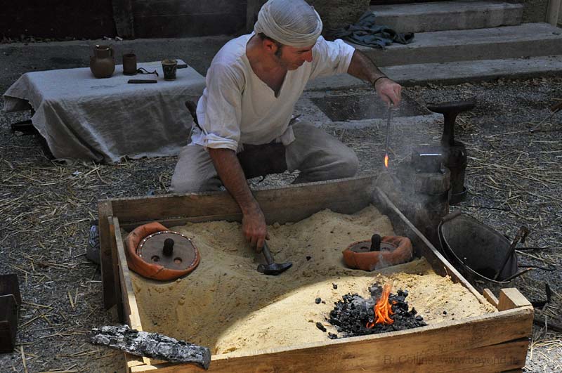  Mornas Medieval photo mornas-medieval0024b.jpg