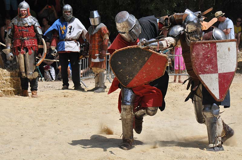  Mornas Medieval photo mornas-medieval0107b.jpg