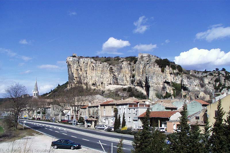  Mornas photo mornas003b.jpg