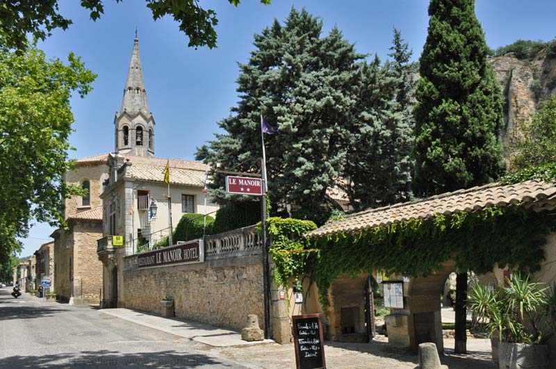  Mornas photo mornas0065b.jpg