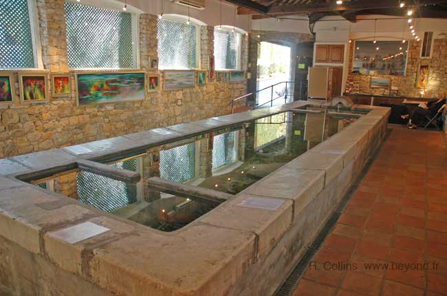  Mougins photo mougins0105b.jpg