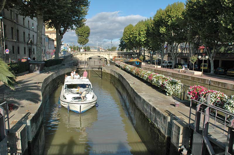  Narbonne photo narbonne0099b.jpg