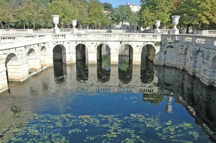  N&icirc;mes photo nimes0067b.jpg