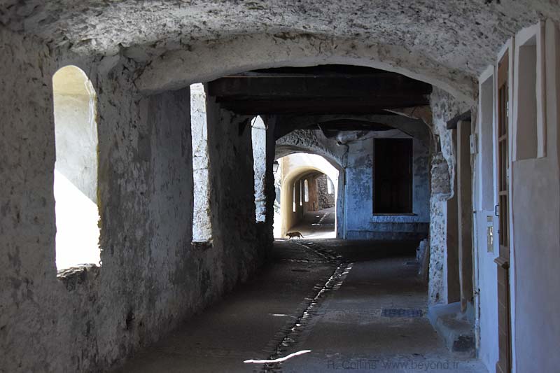  Nyons photo nyons0093b.jpg