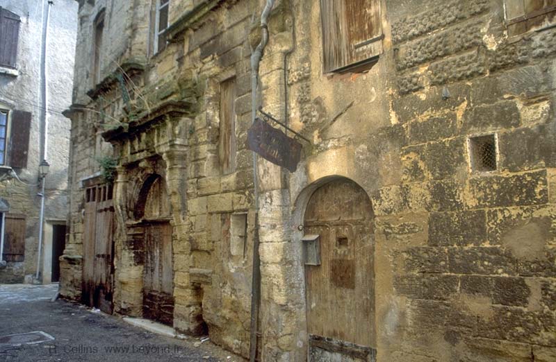  Pertuis photo pertuis004b.jpg