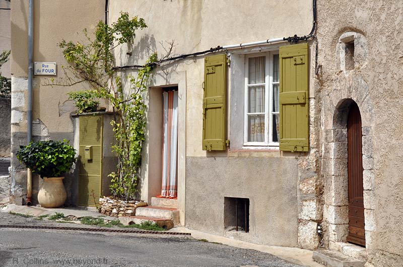  Quinson photo quinson0279b.jpg