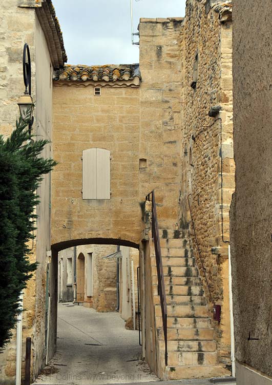  Remoulins photo remoulins0035b.jpg