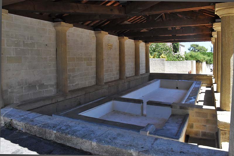  Rochefort-du-Gard photo rochefort-gard0153b.jpg