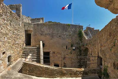 Walls and stairs to the upper