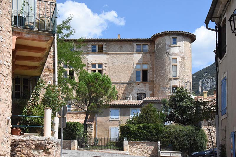  Rustrel photo rustrel0060b.jpg