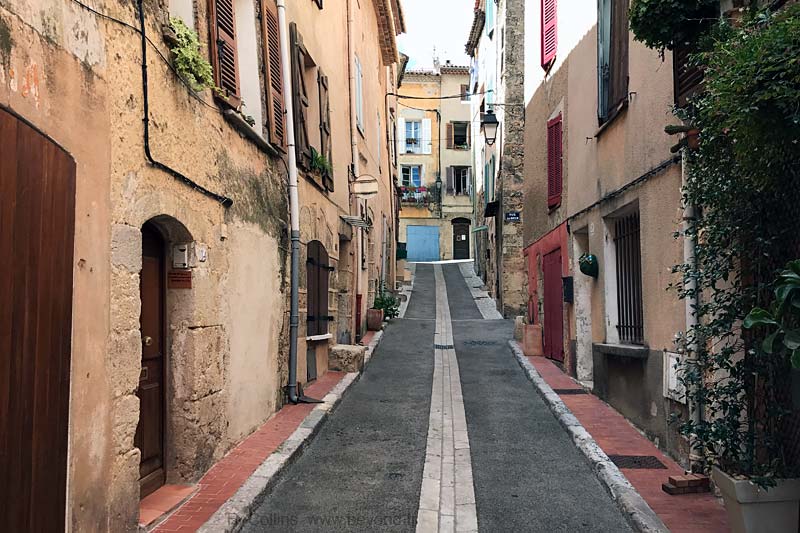  Salernes photo salernes0115b.jpg