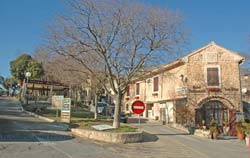 Sillans-la-Cascade village, restaurants