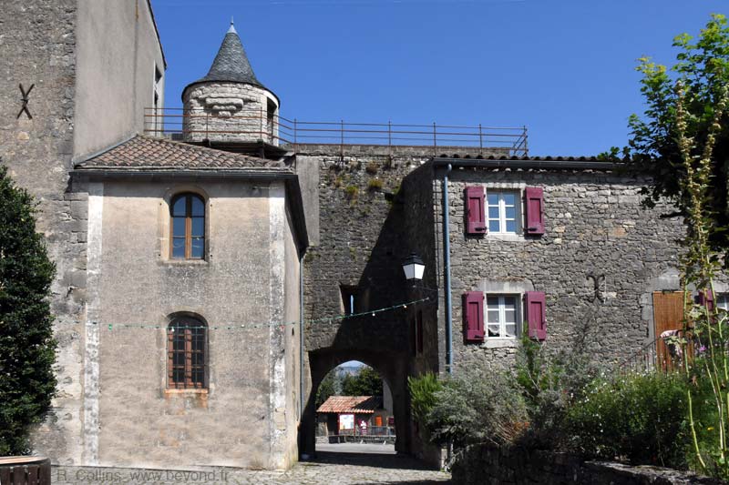  Saint Jean-d'Alcas photo st-jean-alcas0020b.jpg