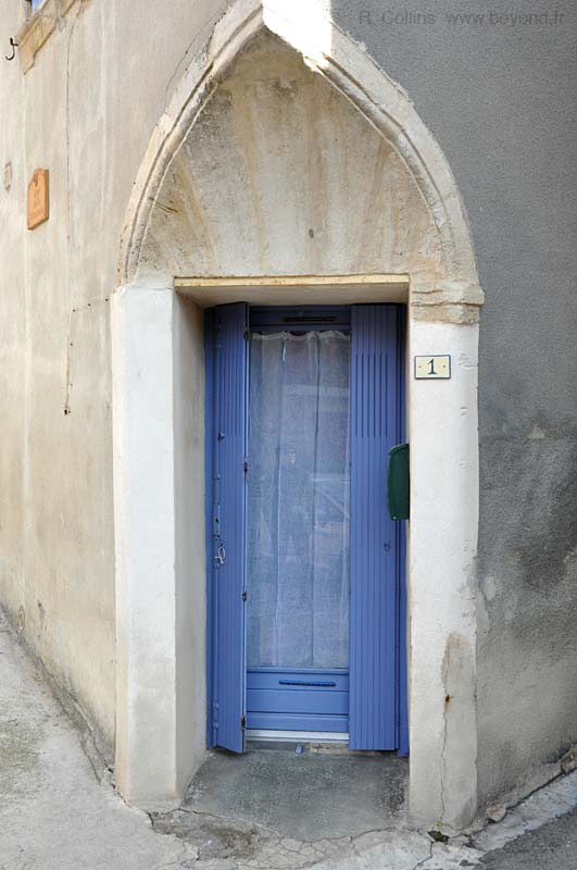  Saint Quentin-la-Potèrie photo st-quentin-poterie0107b.jpg