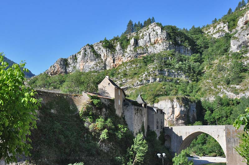  Sainte Enimie photo ste-enimie0203b.jpg