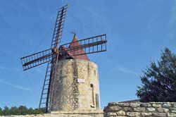 Daudet's windmill in nearby Fontvieille