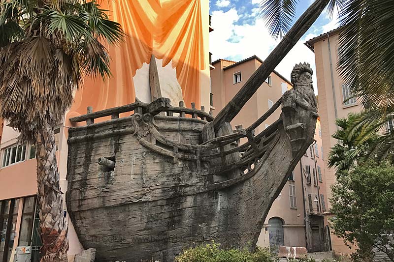  Toulon photo toulon0304b.jpg