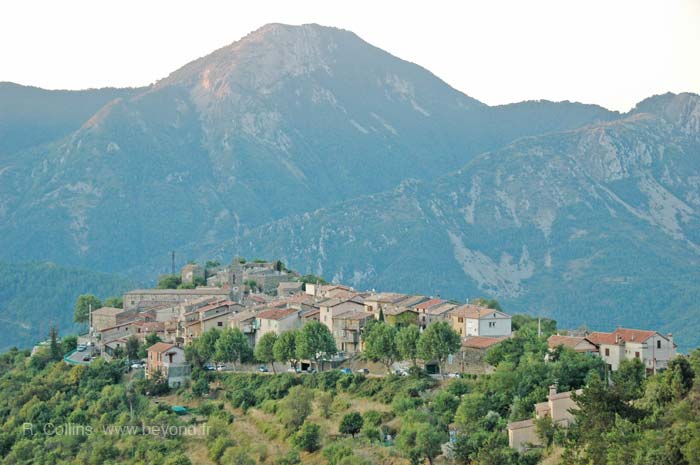  Utelle photo utelle0008b.jpg