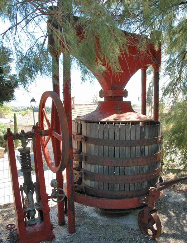  Vacqueyras photo vacqueyras0020b.jpg