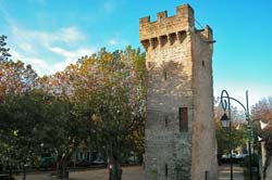 Valreas Tour Tivolis