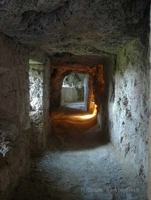  Villecroze Grotto photo villecrozegr0030b.jpg